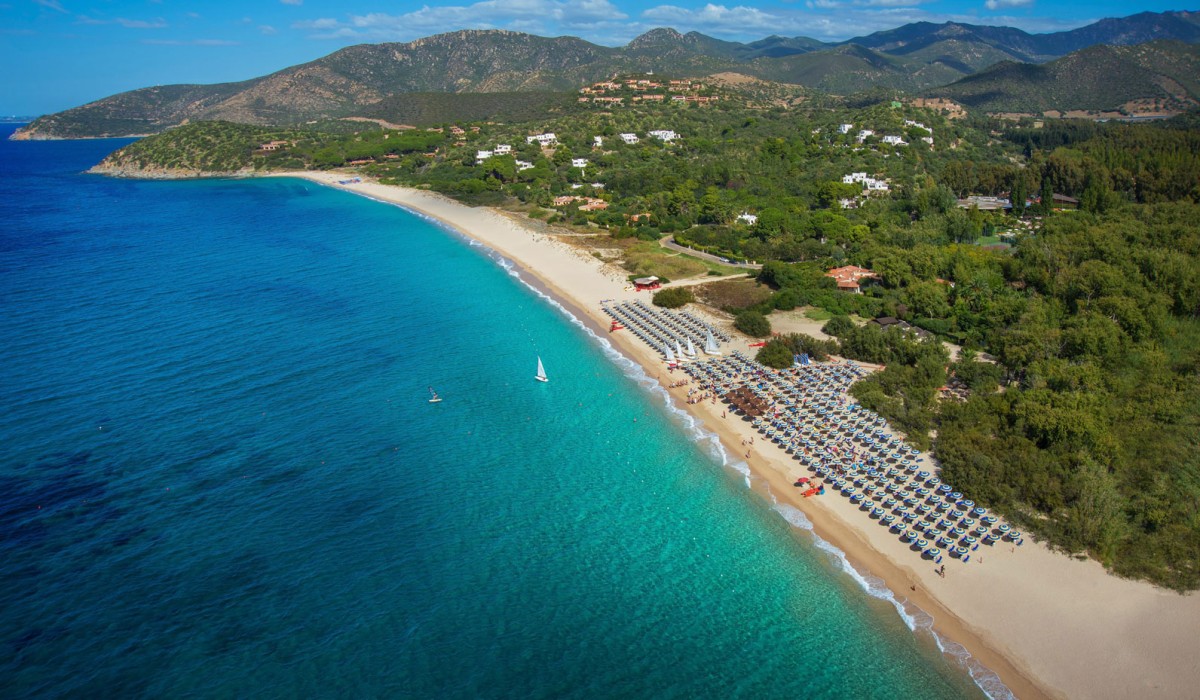 Calaserena Village