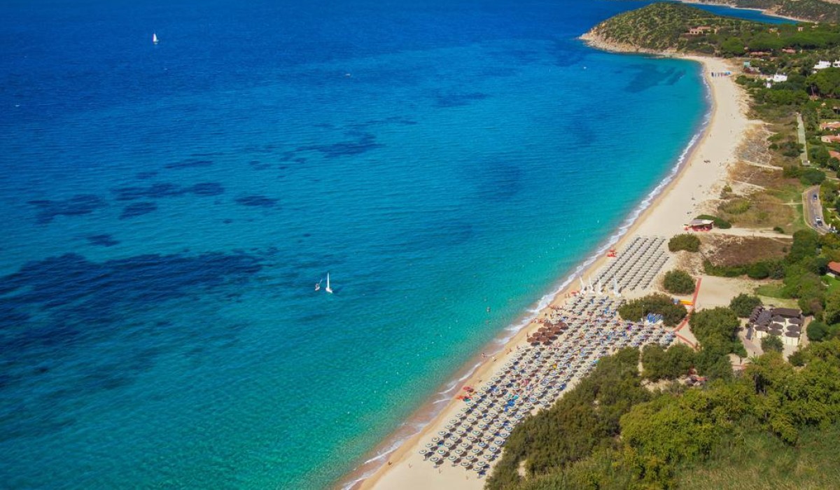 Calaserena Village