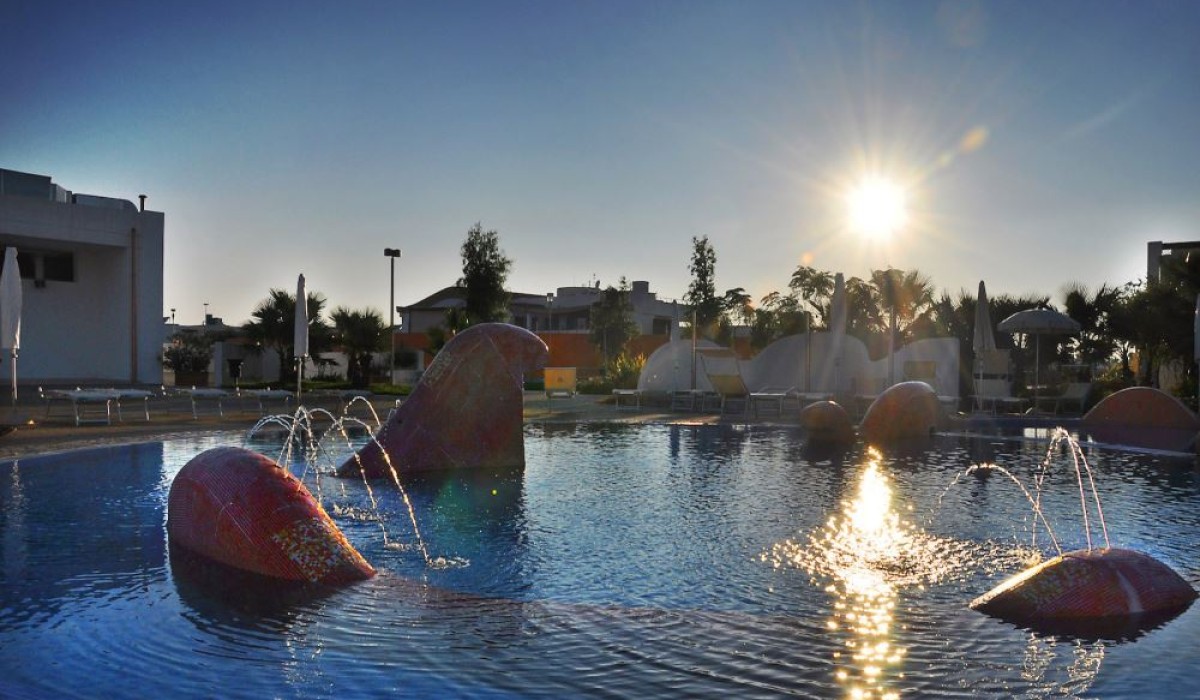 Riva Marina Resort