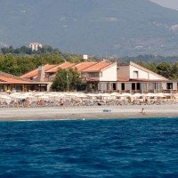 Le Mandrelle Beach Resort
