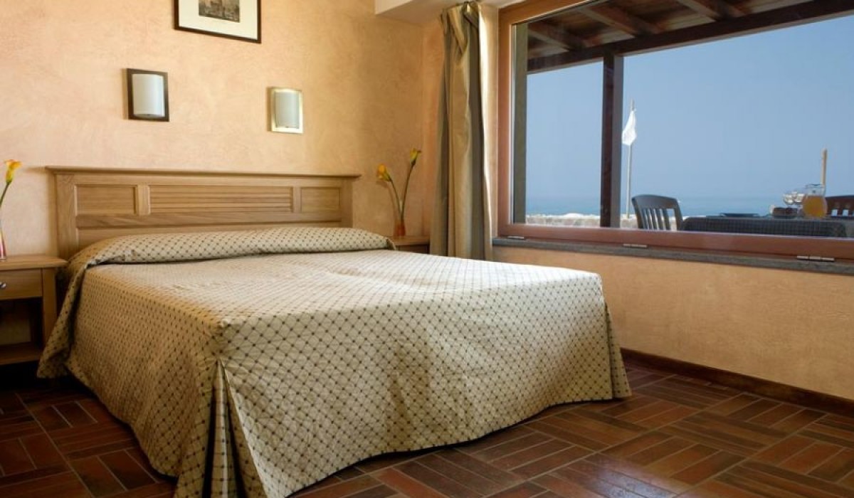 Le Mandrelle Beach Resort