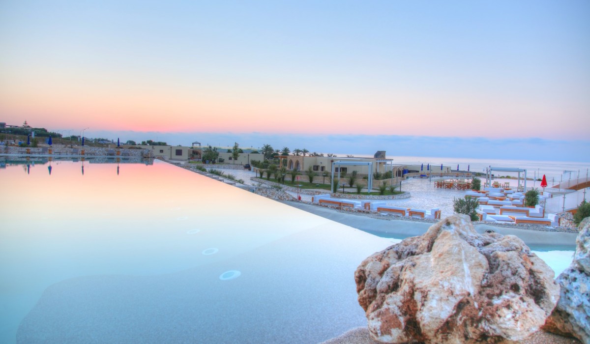 19 Resort