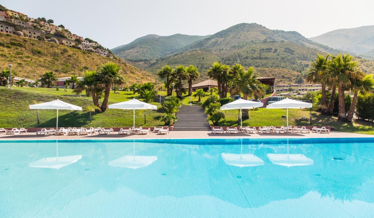 Nelema Village Resort