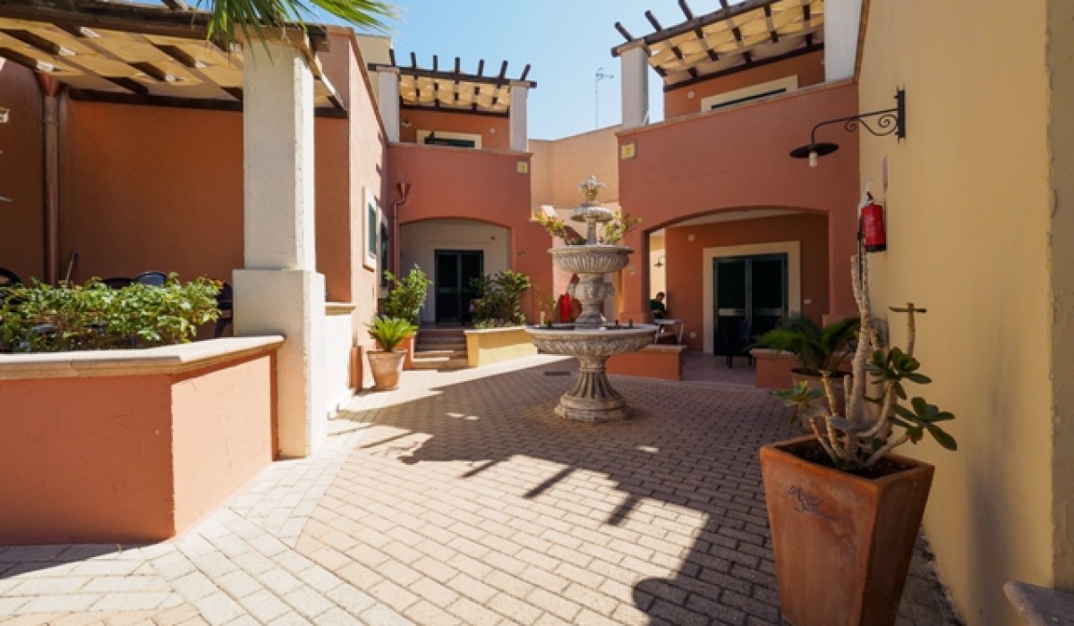 Hotel Resort Arco del Saracino