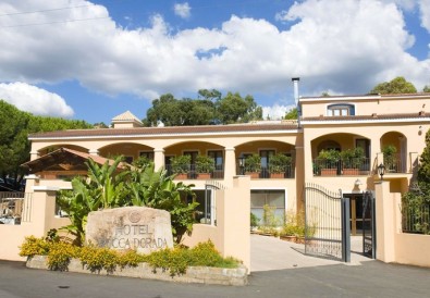 Hotel Club Rocca Dorada