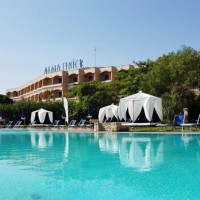 Araba Fenice Village