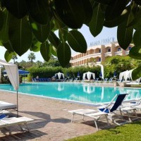 Araba Fenice Village