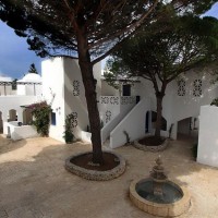 Araba Fenice Village