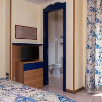 Araba Fenice Village