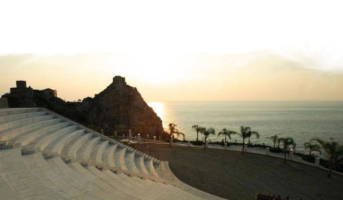 Capo dei Greci Resort