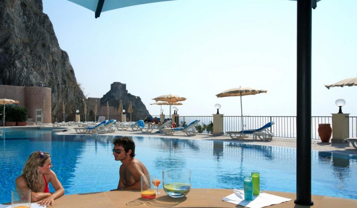 Capo dei Greci Resort