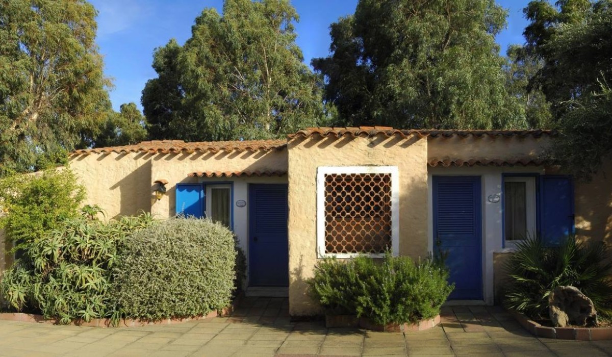 Bungalow Club Village