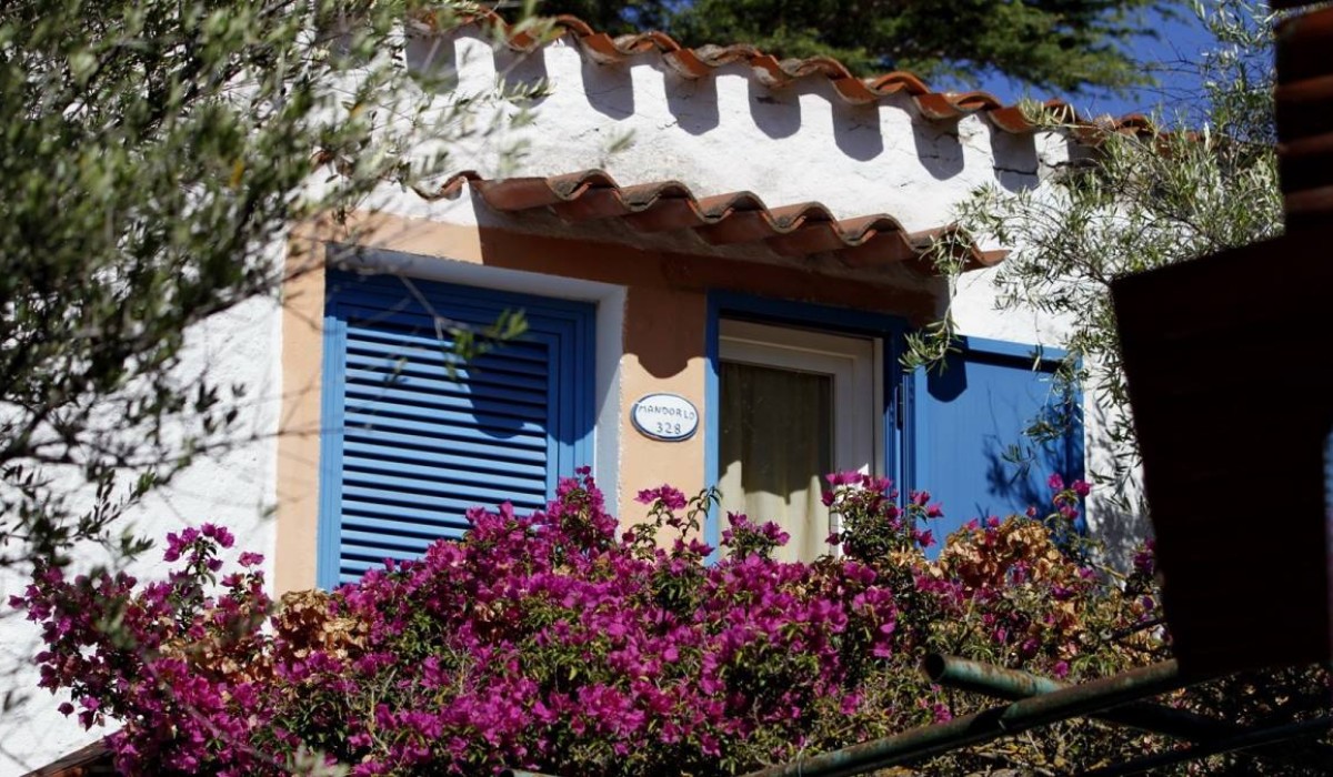 Bungalow Club Village