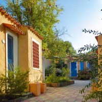 Bungalow Club Village