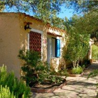 Bungalow Club Village