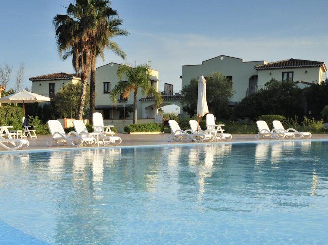 Marina Torre Navarrese Beach Resort - Marina Torre Navarrese Resort pool