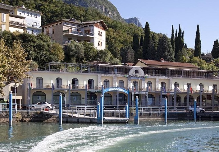 Lovere Resort Spa
