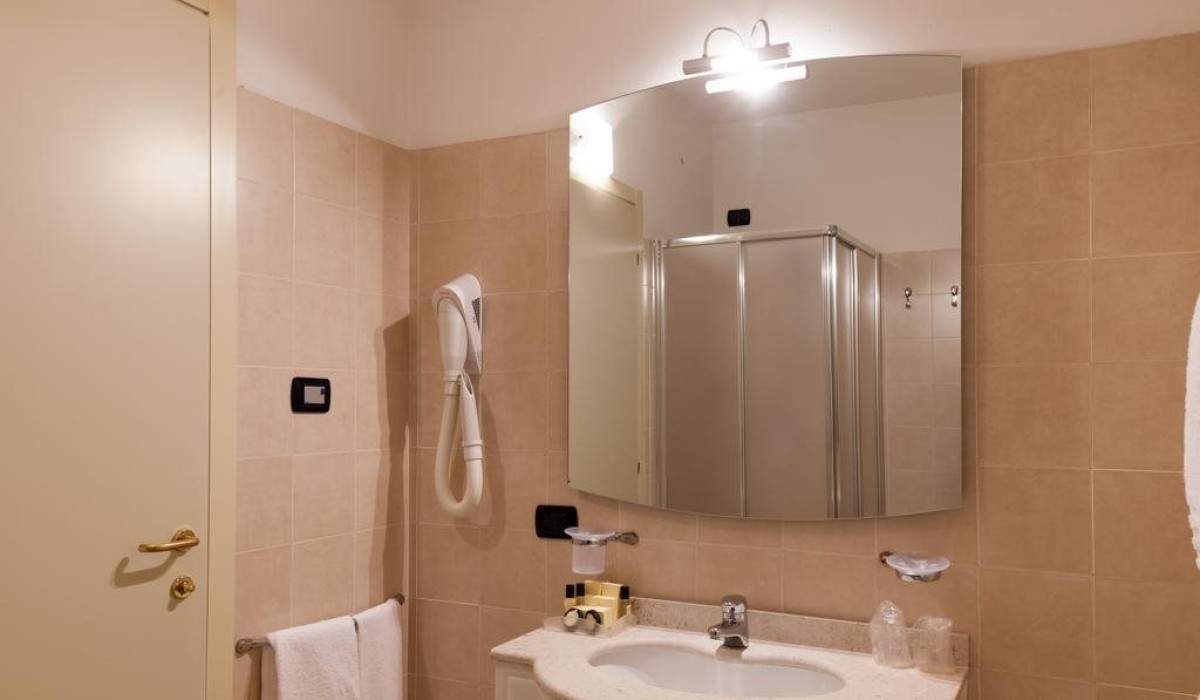Lovere Resort Spa