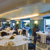Strand Hotel Terme Delfini