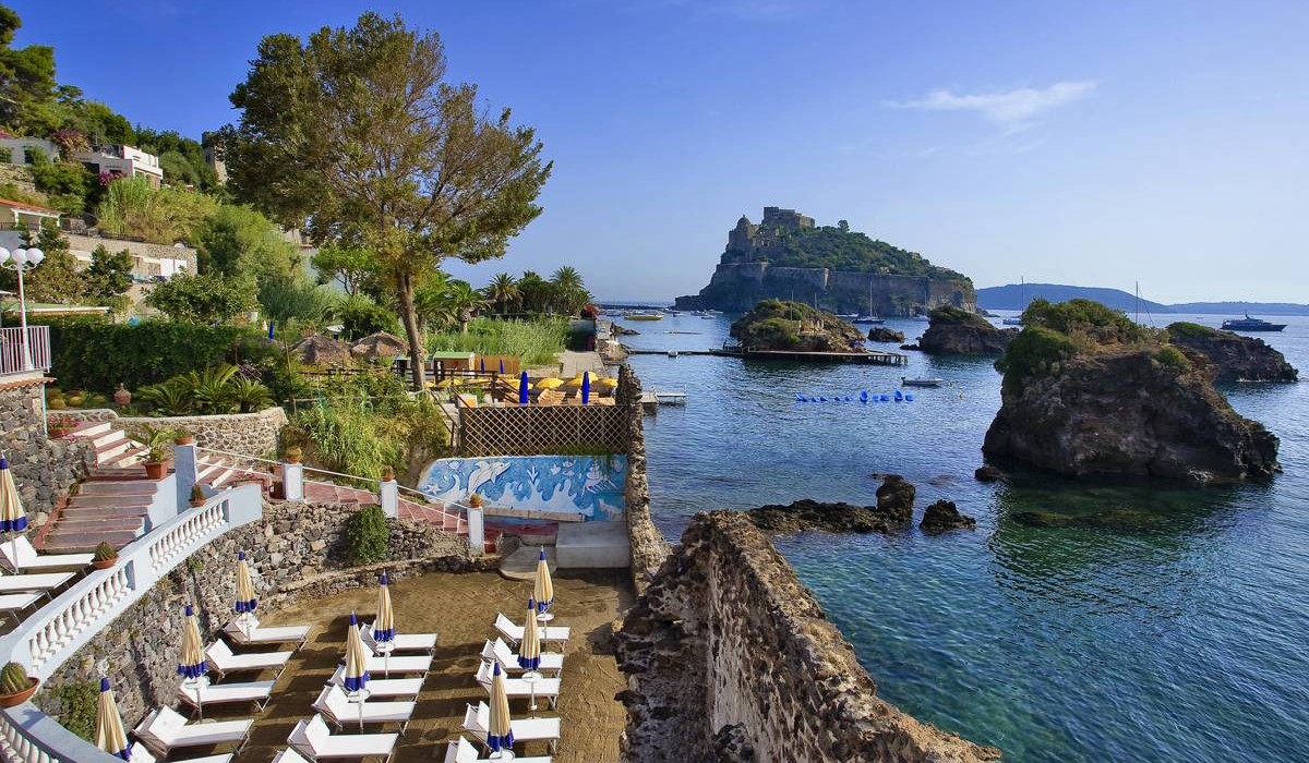 Strand Hotel Terme Delfini