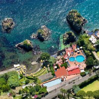 Strand Hotel Terme Delfini