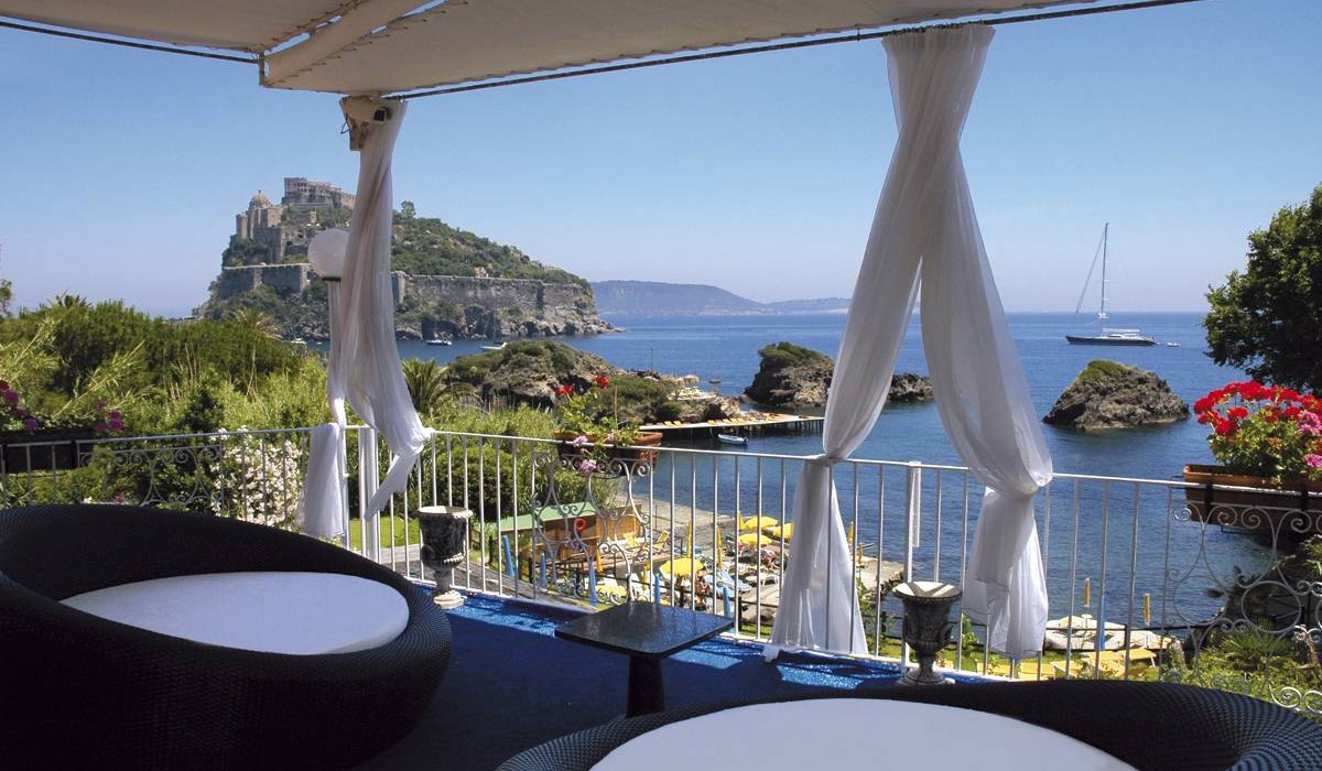 Strand Hotel Terme Delfini