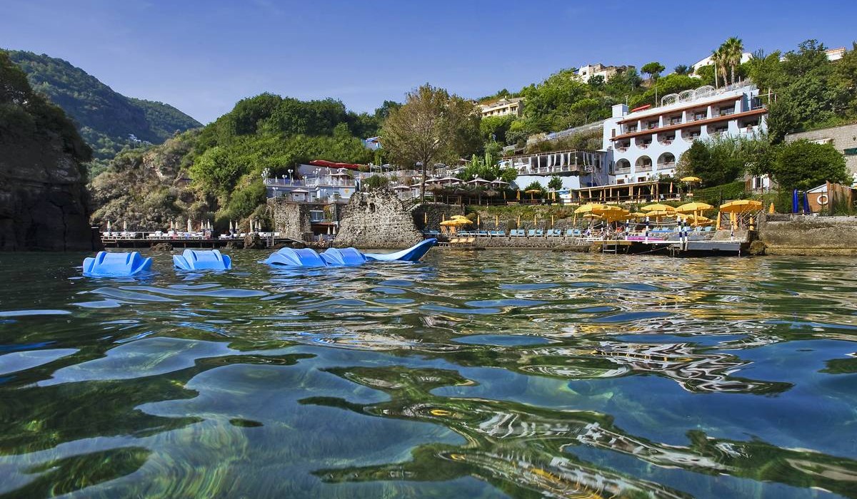 Strand Hotel Terme Delfini