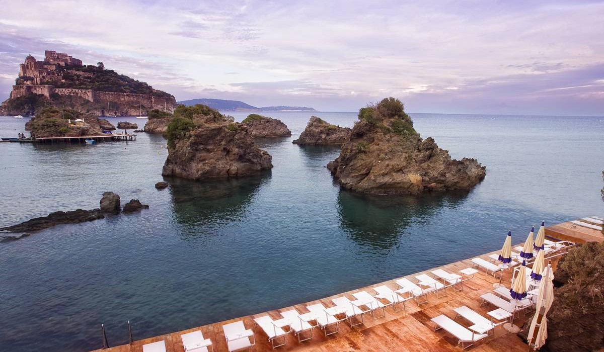 Strand Hotel Terme Delfini