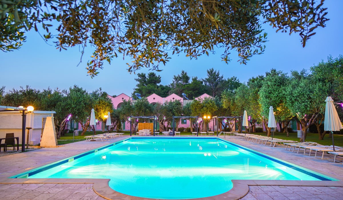 Family Village Hotel