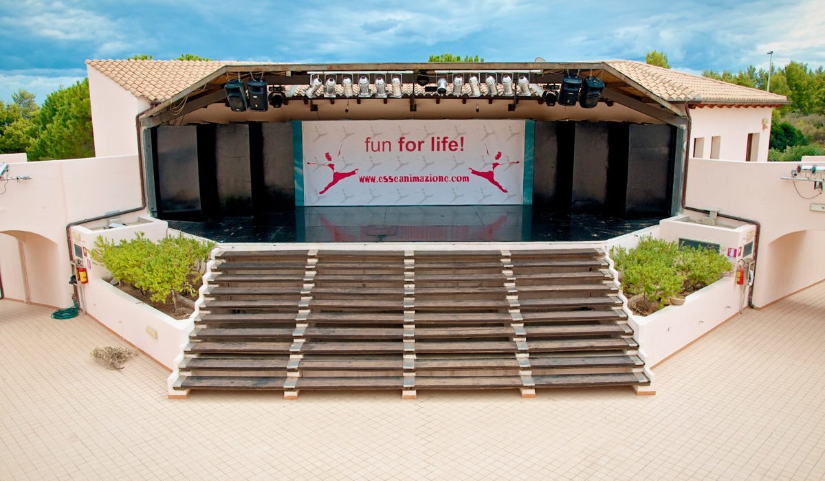 Club Esse Cala Gonone - Stage for evening shows
