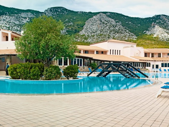 Club Esse Cala Gonone - Outdoor Open-Air Swimming Pool