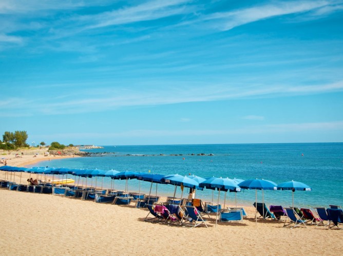 Club Esse Cala Gonone - Equipped beach of Cala Gonone