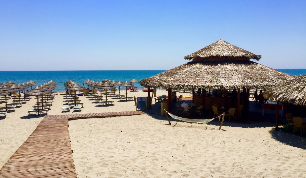 Meta Residence Hotel