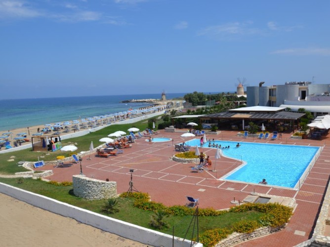 Hotel Baia dei Mulini - Hotel Baia dei Mulini swimming pool