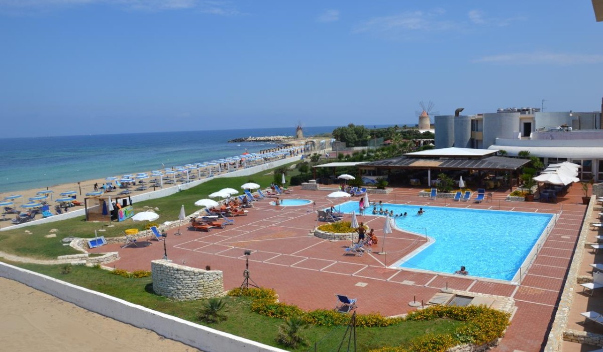 Hotel Baia dei Mulini - Hotel Baia dei Mulini swimming pool