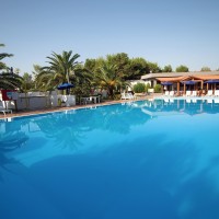 Albatros Village