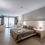 Sentitido Michelizia Tropea Resort