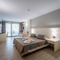 Sentitido Michelizia Tropea Resort