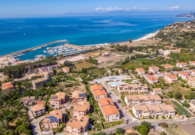 Sentitido Michelizia Tropea Resort