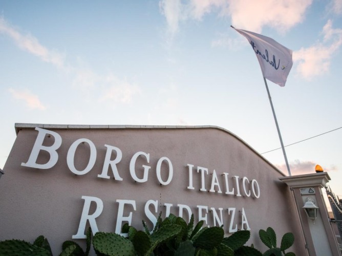 Borgo Italico Residence - Immagine 7