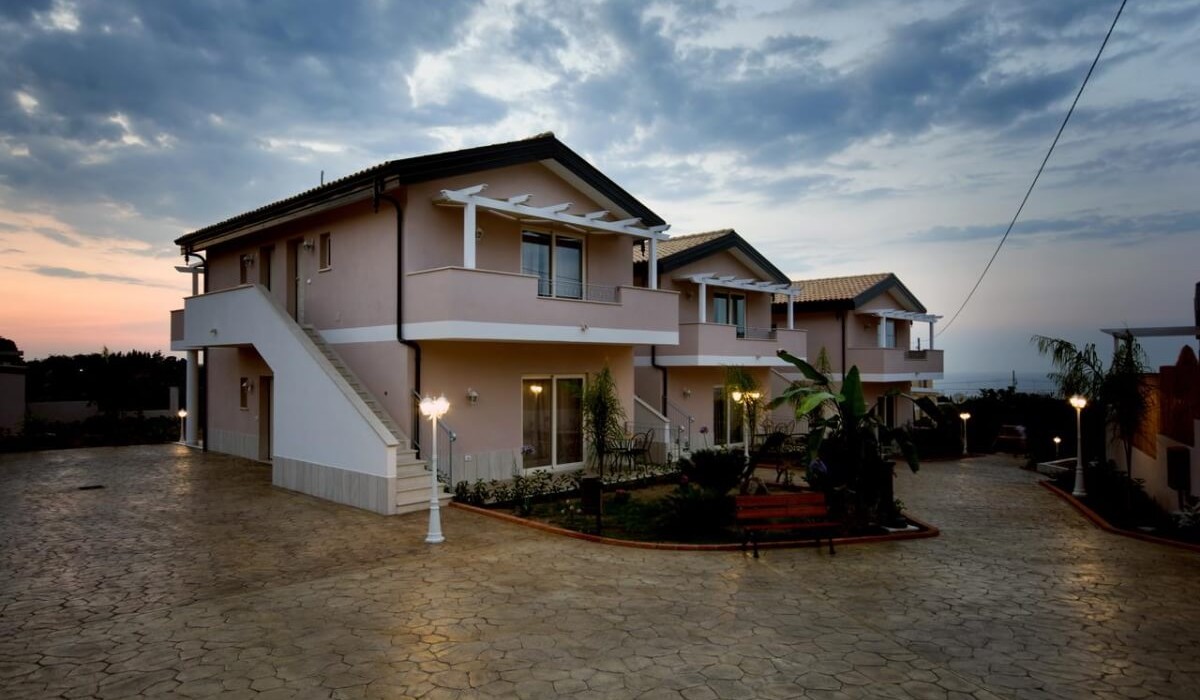 Borgo Italico Residence - Immagine 2