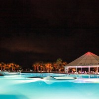 Club Esse cassiodoro pool by night 2