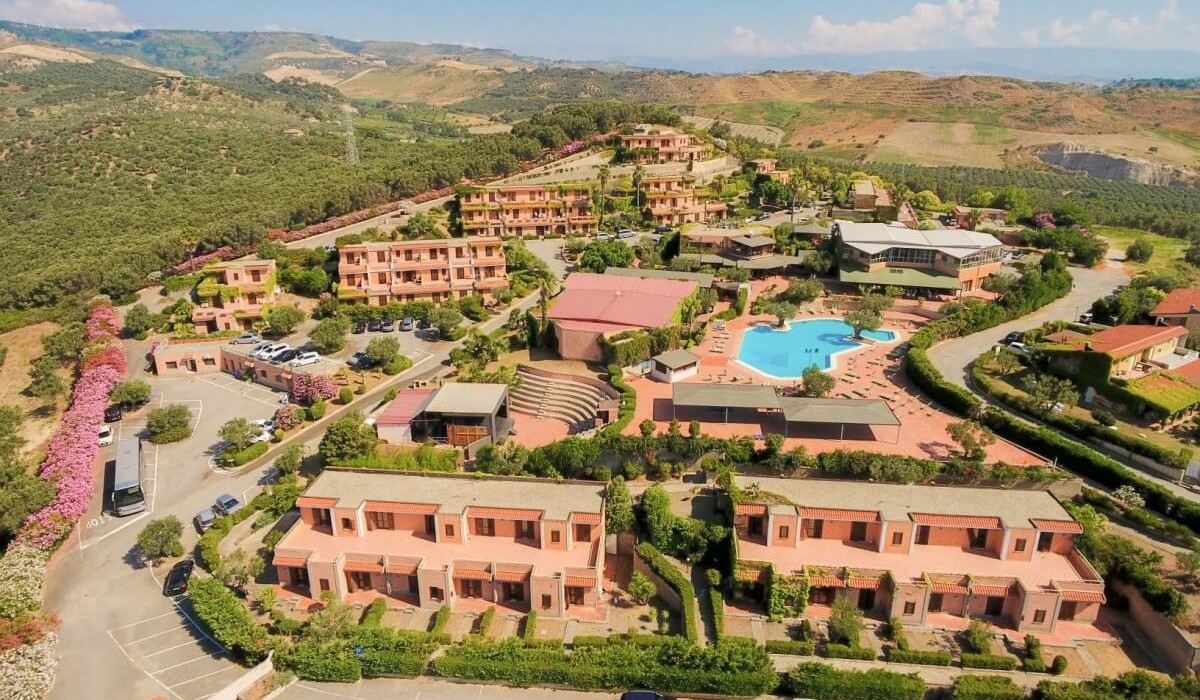 Porto Rhoca Village - Village seen from above
