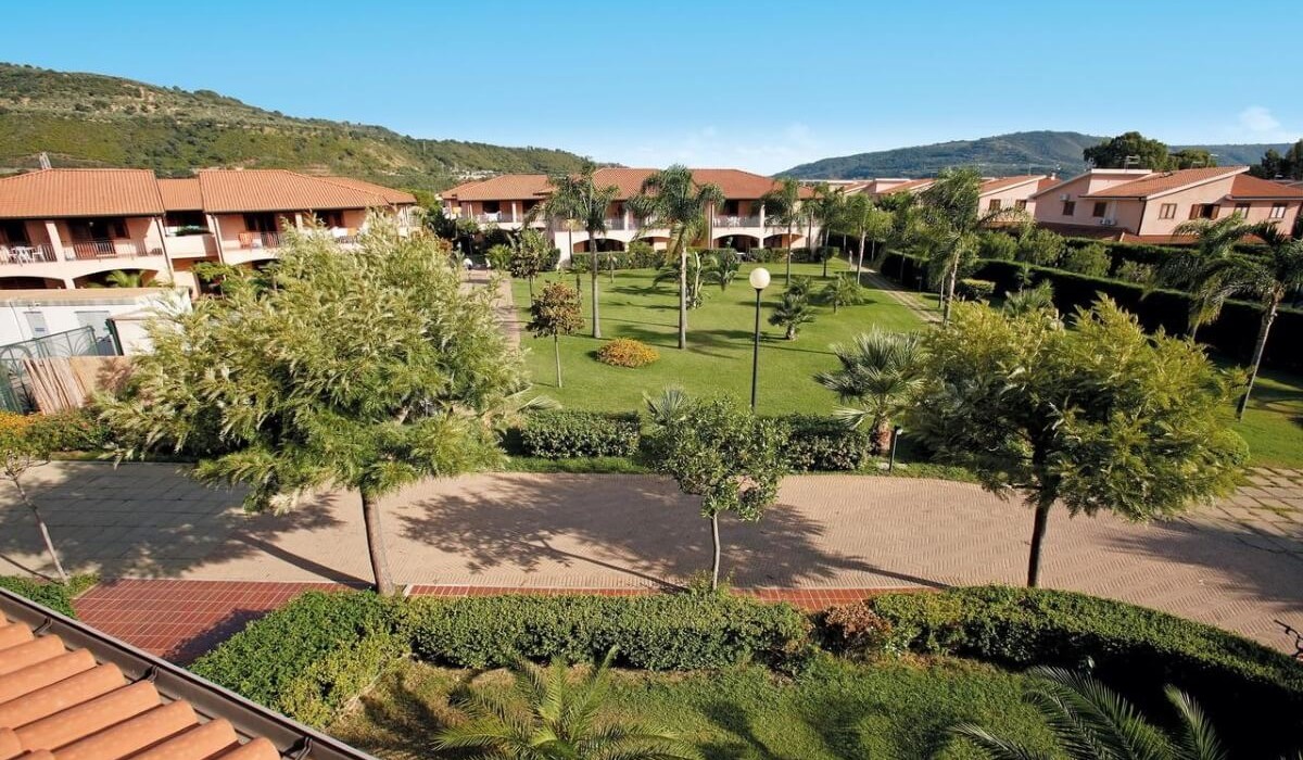 TH Porto Ada Village