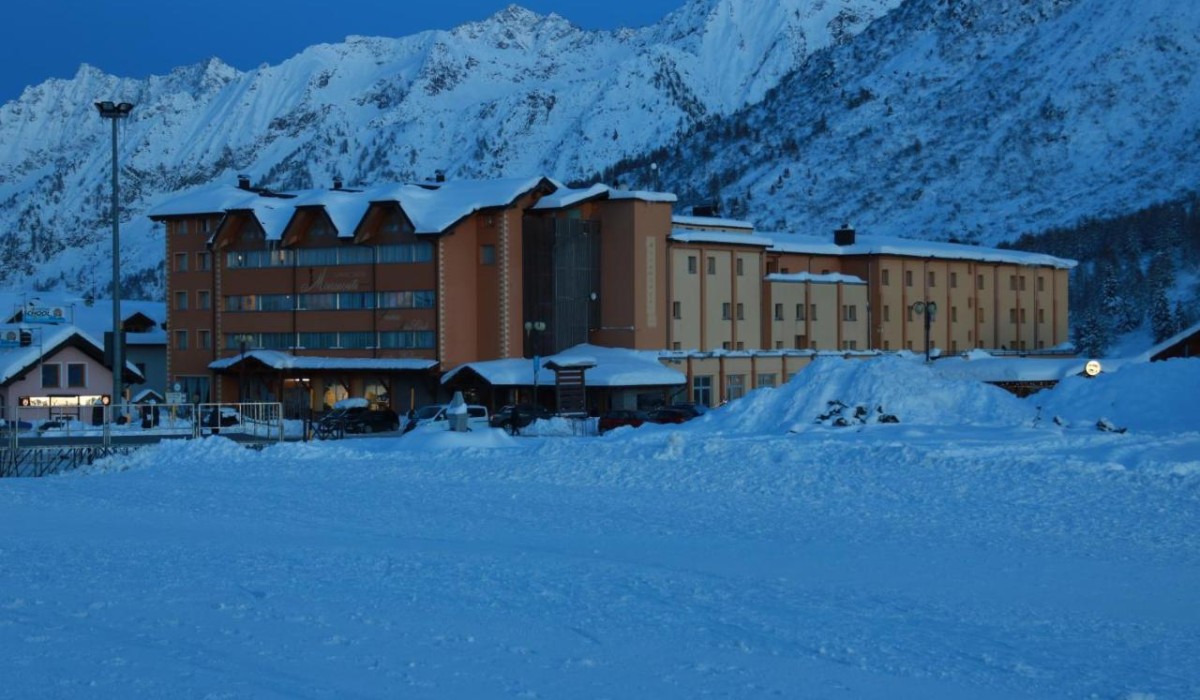 Grand Hotel Miramonti - Immagine 2 Grand Hotel Miramonti - Immagine 2