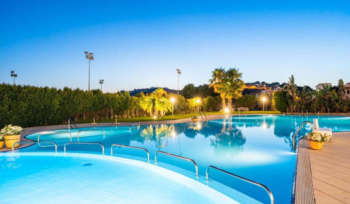 Capo Peloro Hotel