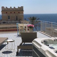 Villa Cesarea details solarium sea view