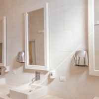 Barone di Mare details of the service bathrooms