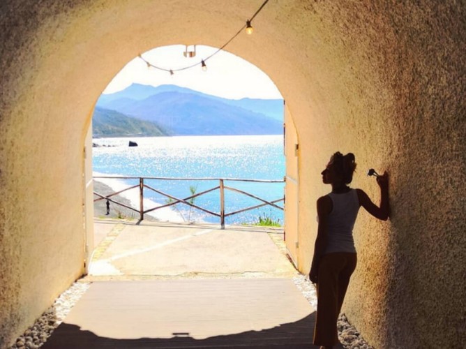 Mangia's Pollina Resort - beach access