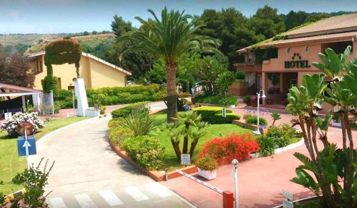 Residence La Pace - Immagine 6